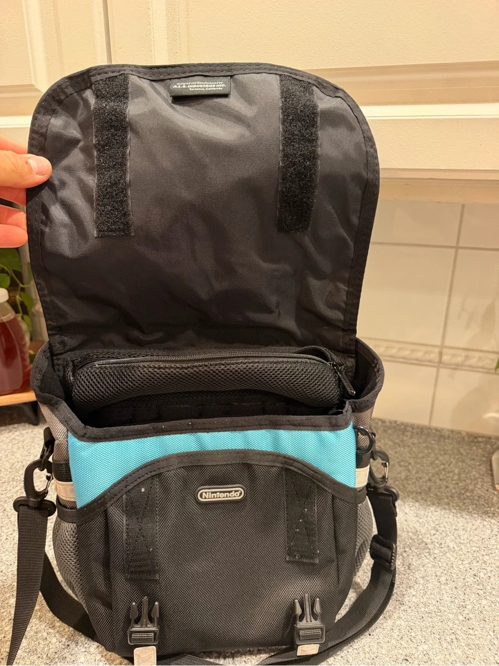 Official Nintendo Wii Console Travel Storage Carry Case Messenger Shoulder Bag